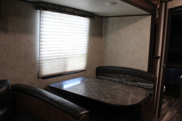 Jayco Jayflight Dinette converts to bed